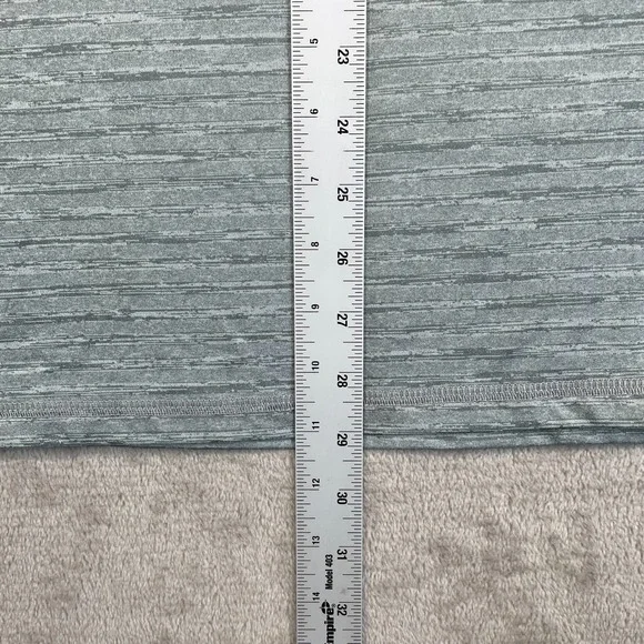 Tommy Bahama Wave Crest Henley T Shirt Men XL Grey IslandZone Performance NWOT - Picture 7 of 9